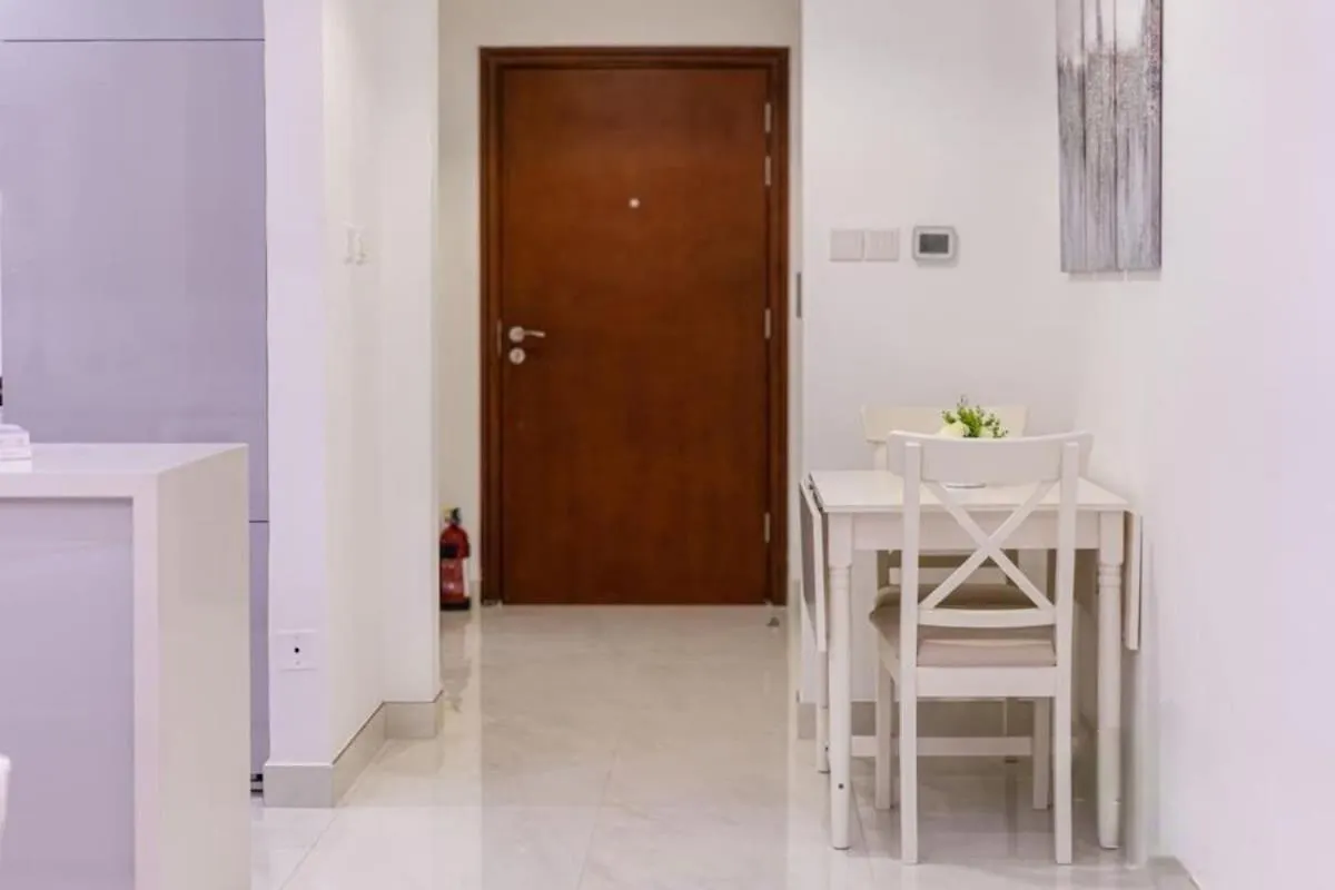 Stylish Studio 5 Min Walk To Mall & Burj Khalifa Dubai Apartment